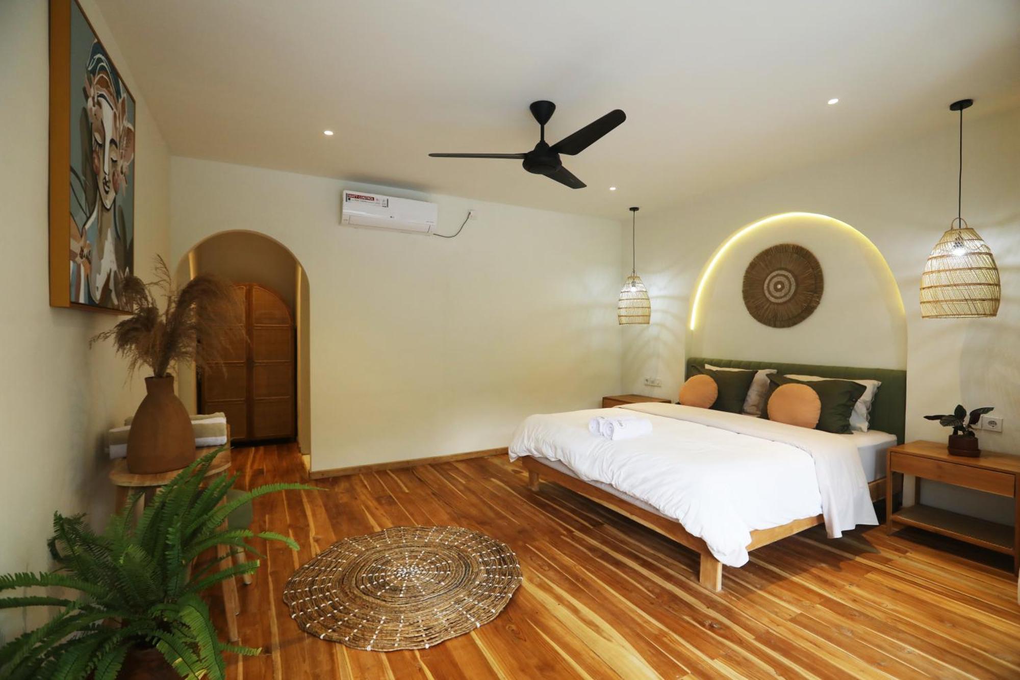 Hotel Tiu Oasis Lombok Kuta  Esterno foto